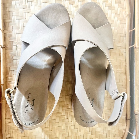 Clark’s sandals, size 8.5 - Picture 3 of 8